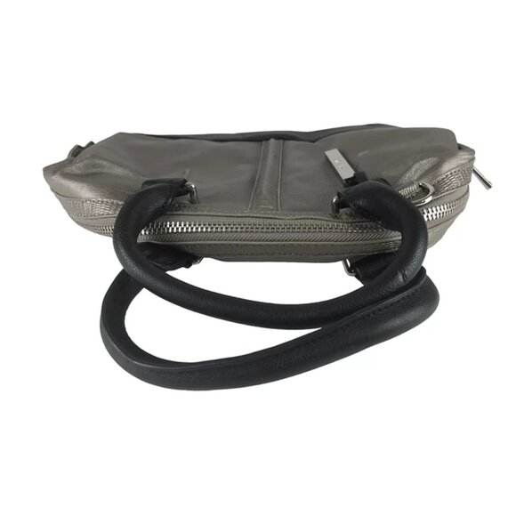 Kenneth‎ Cole Reaction Womens Metallic Gray Handbag Inner Pocket Size Medium - Picture 3 of 8